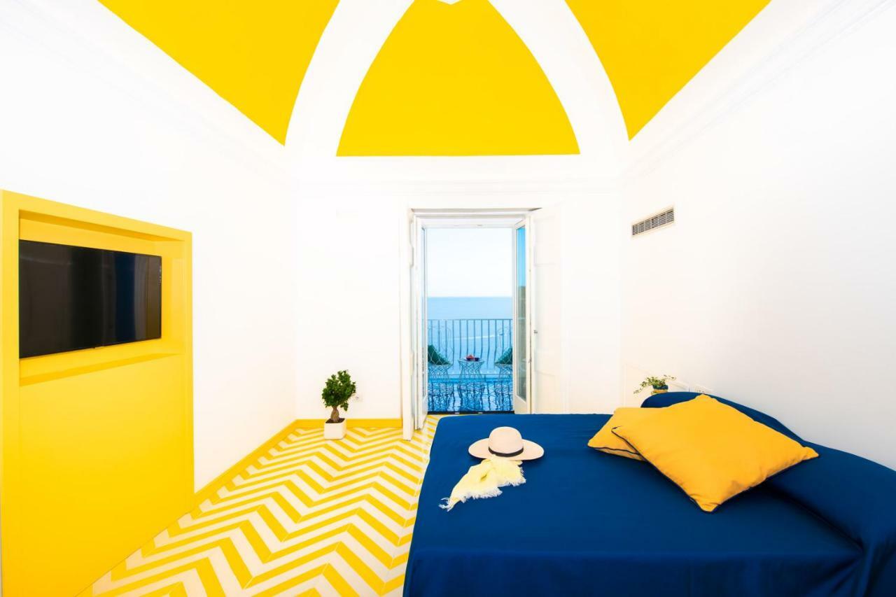 Imperati Suites By Alcione Residence Positano Bagian luar foto
