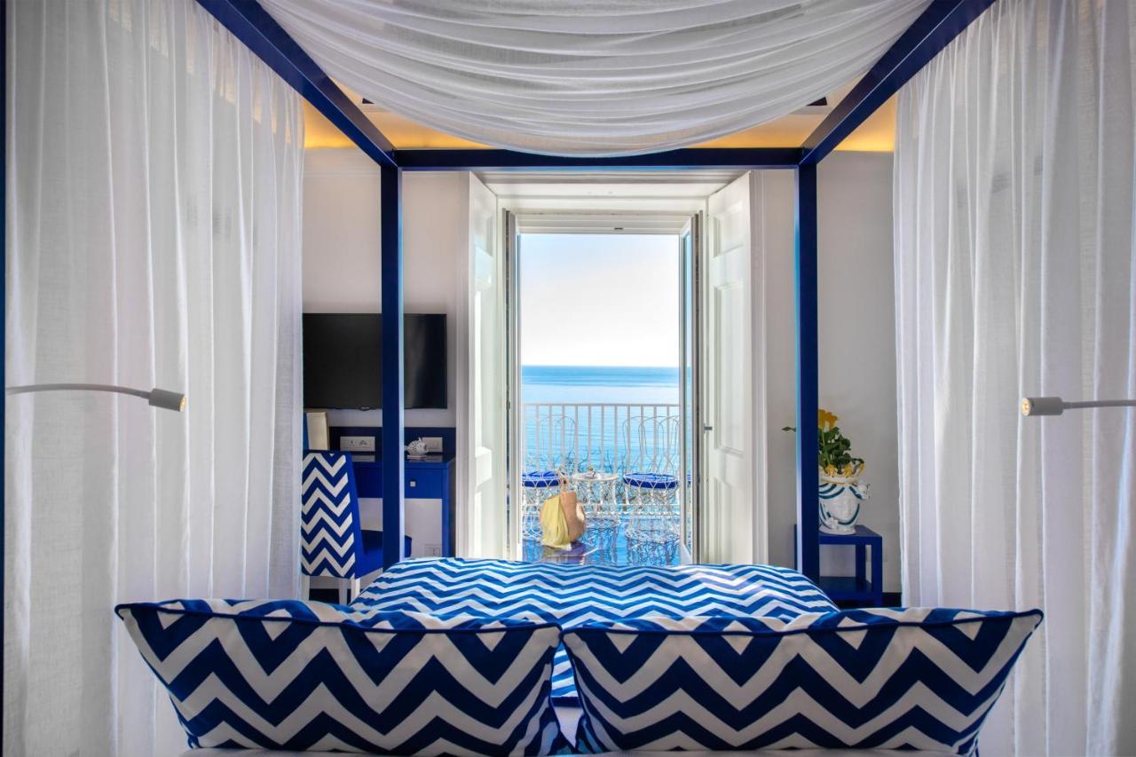 Imperati Suites By Alcione Residence Positano Bagian luar foto