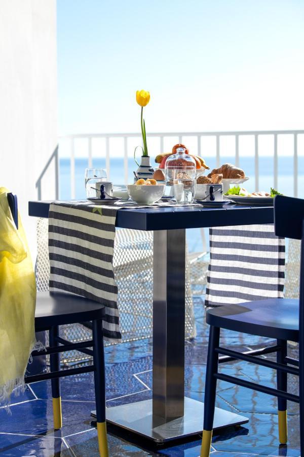 Imperati Suites By Alcione Residence Positano Bagian luar foto