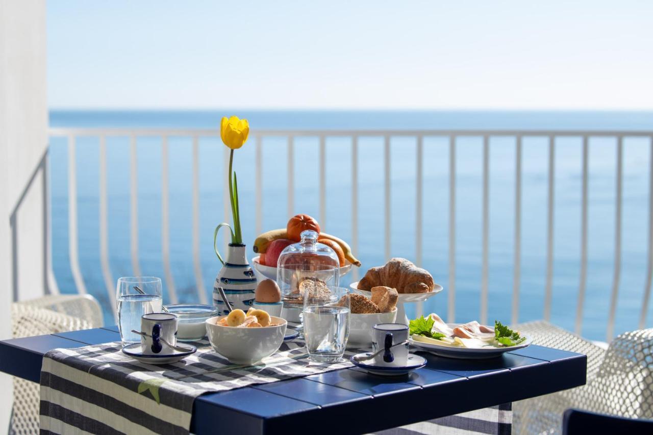 Imperati Suites By Alcione Residence Positano Bagian luar foto